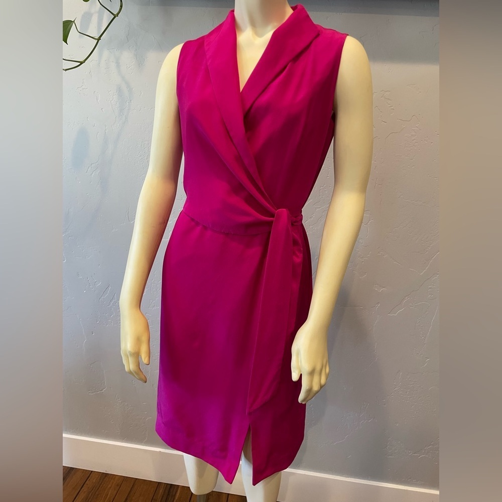 Women’s vintage 100% silk Jones wear wrap dress size 6